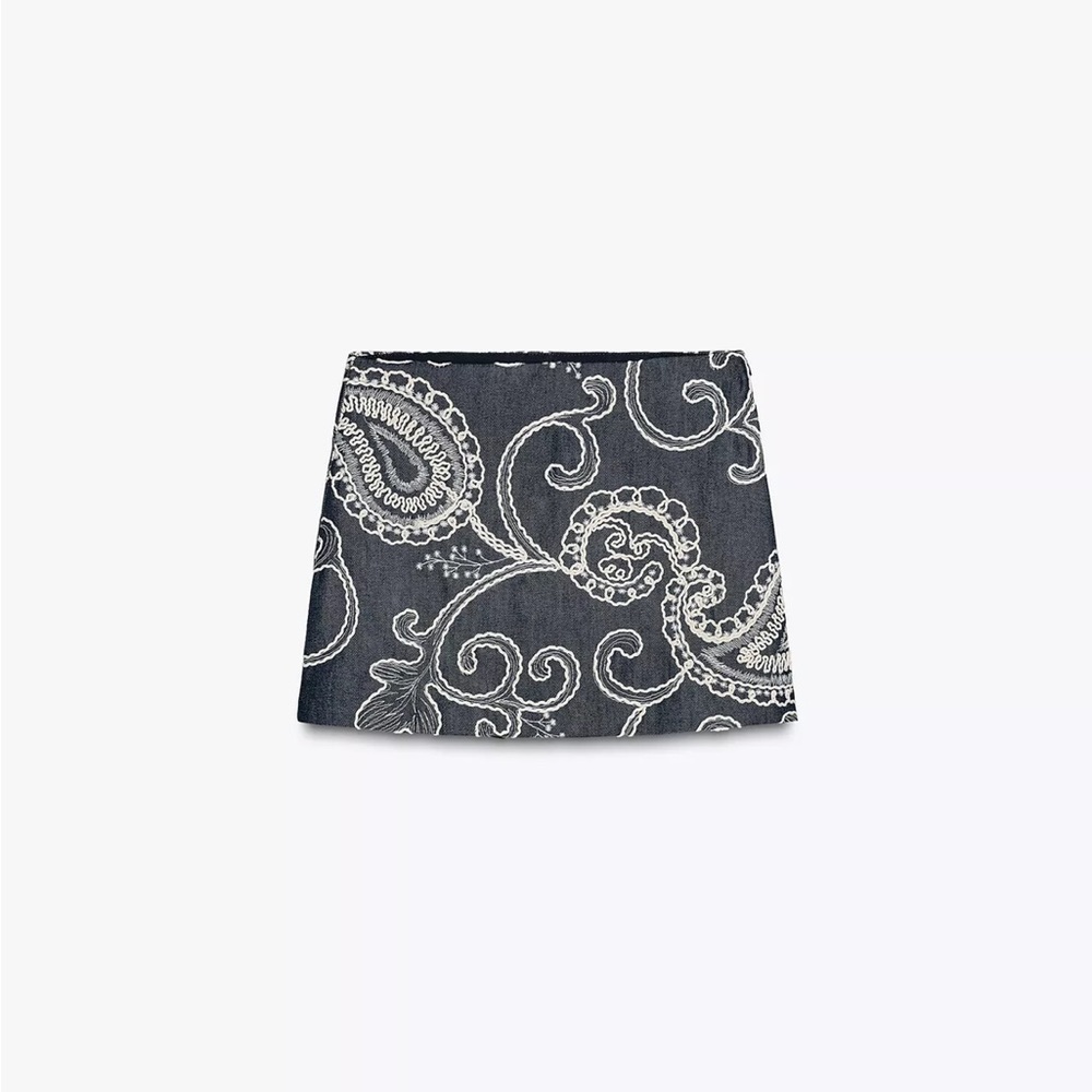 Zara Charcoal Paisley Mini Skort
